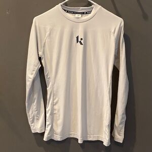 Kluth New Balance long sleeved light gray and blue size medium work out top EUC